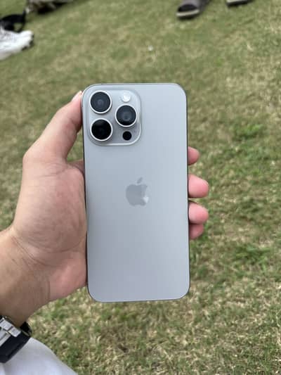 Apple iPhone 15 Pro Max