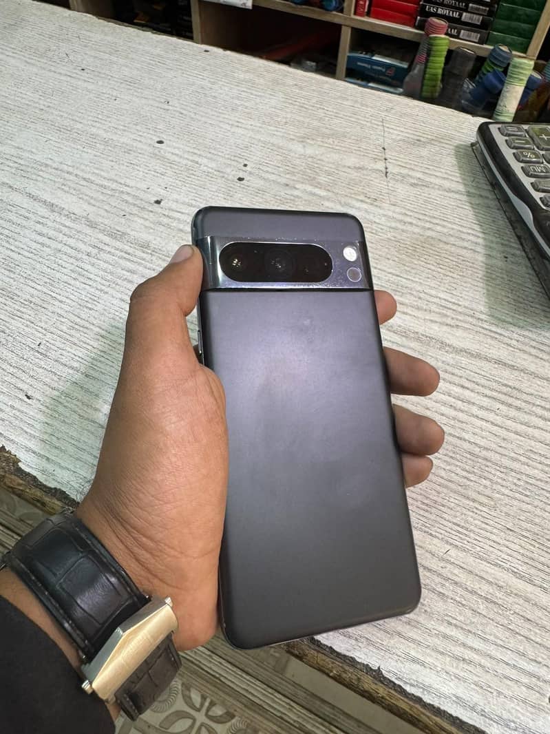 Google Pixel 8 Pro 1