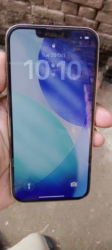 Apple iPhone 13 Pro 4