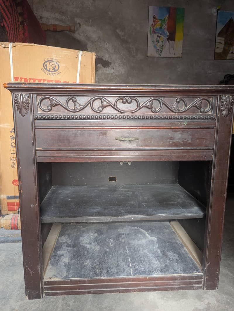 TV trawli  / computer table/ study table 0