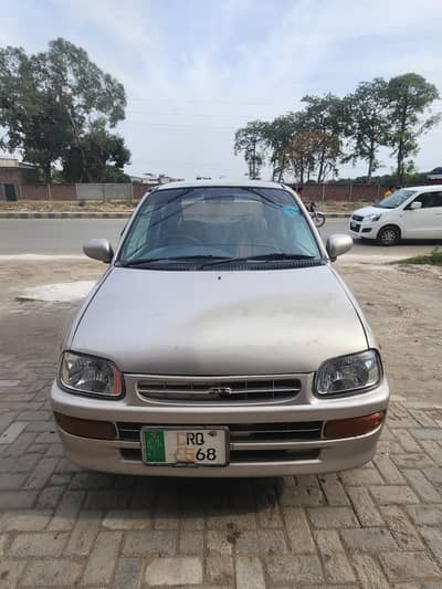 Daihatsu Cuore 2003