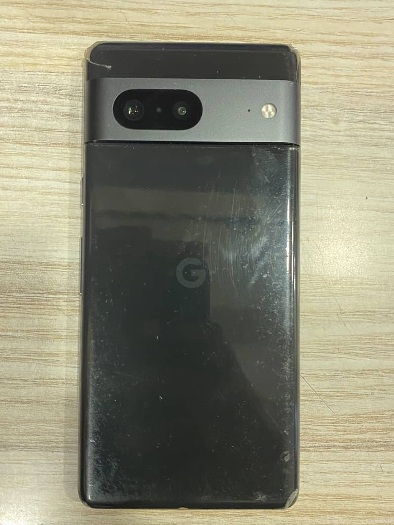 Google Pixel 7 4