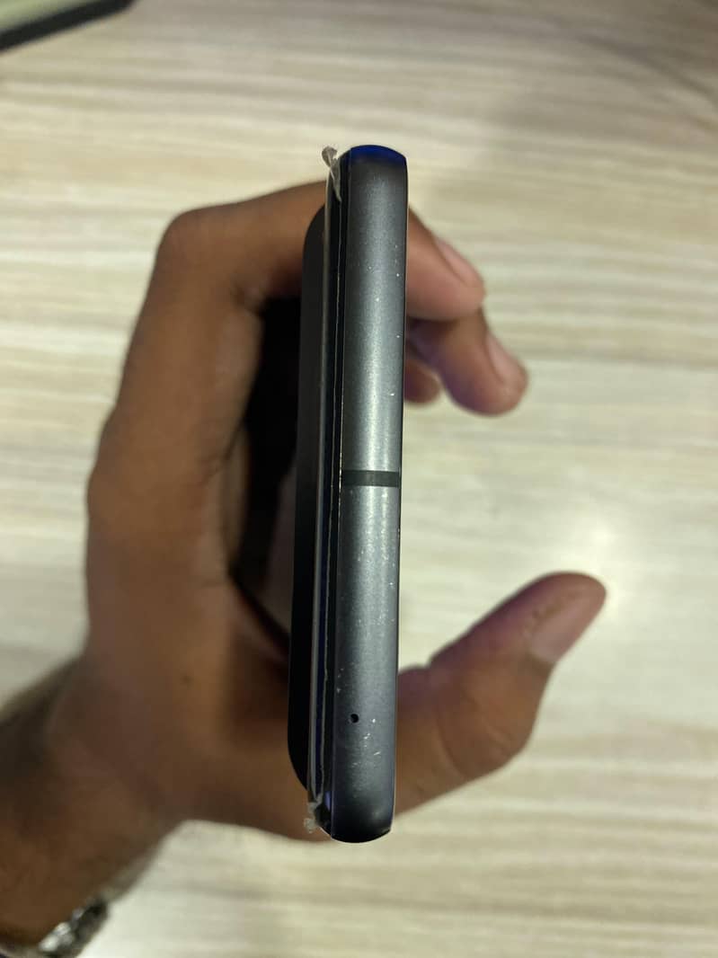 Google Pixel 7 9