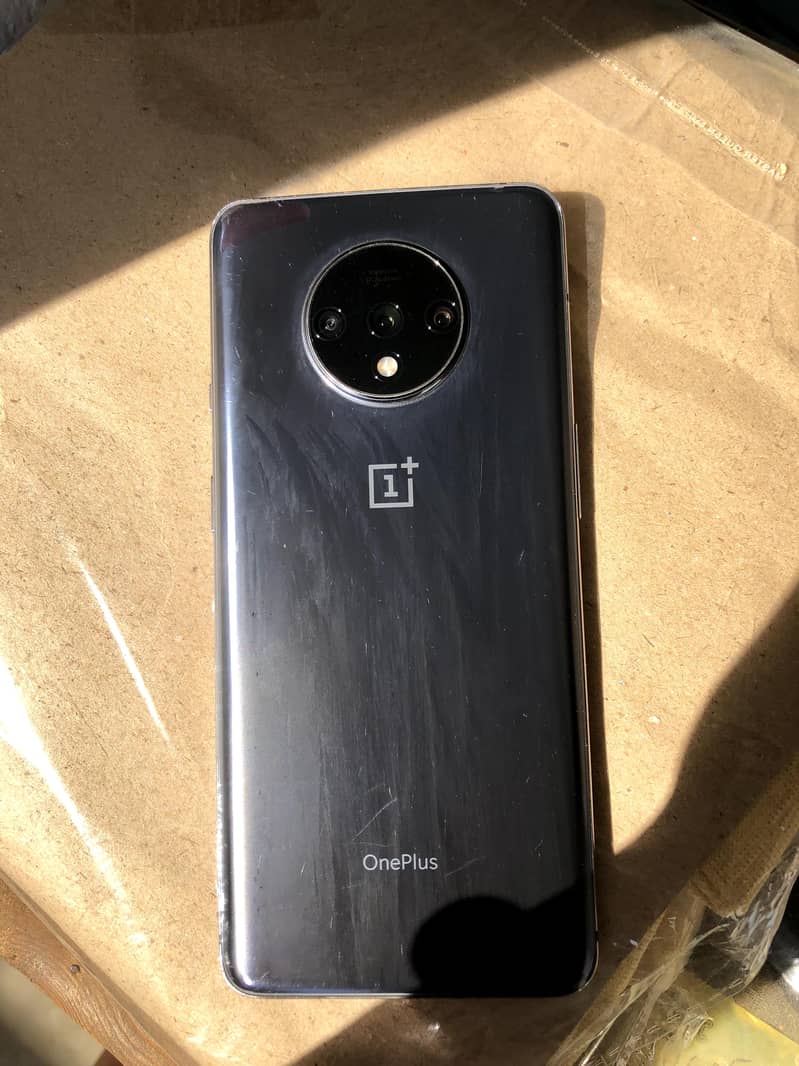 One Plus 7T 1