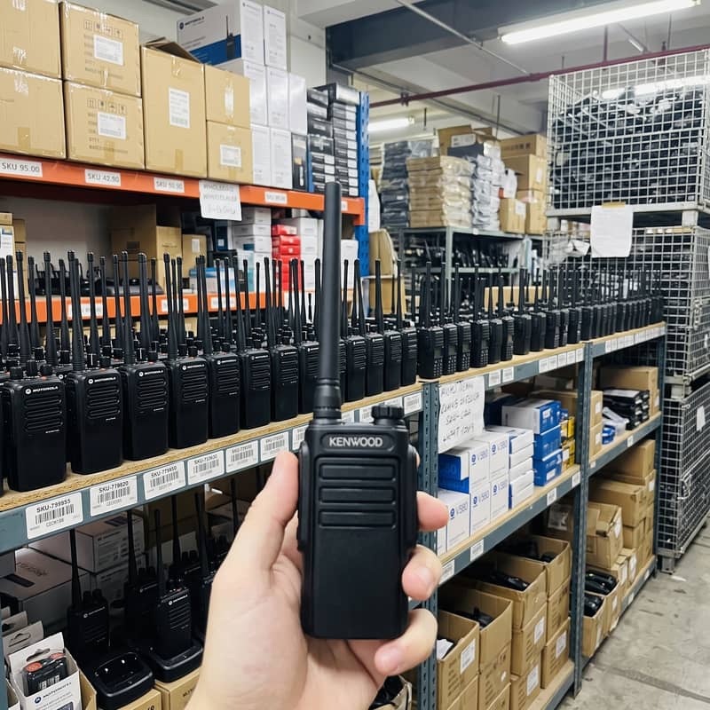 Icom IC-V80 Walkie Talkie | Long Range Wireless Set | communication ...
