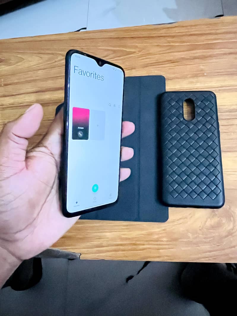 One Plus 6T 2