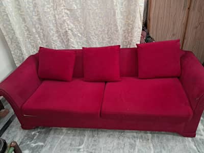 Beautiful Red 3 Seater Sofa for Sale – Good Condition