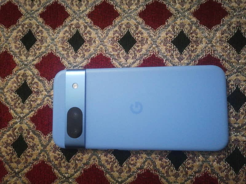Google Pixel 8a 1
