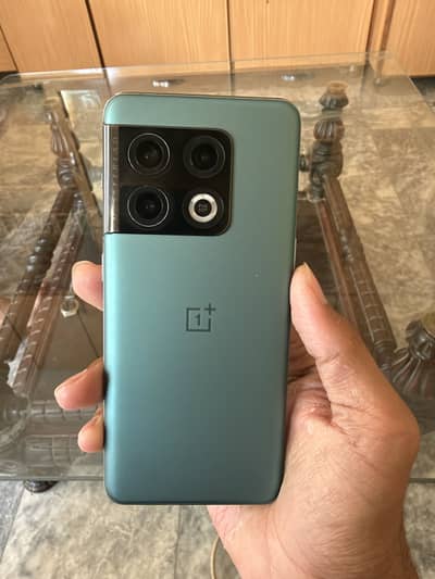One Plus 10 Pro