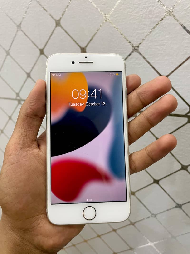 Apple iPhone 7 1