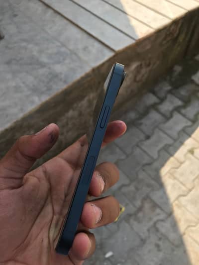 iPhone 13 128 jV urgent sale