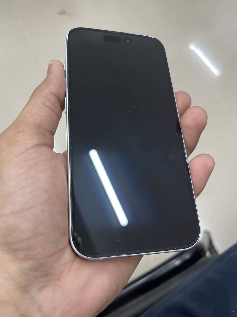 Apple iPhone 15 3