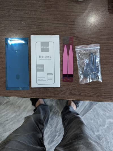 iPhone SE 2020 Original Battery Replacement with extra accessories