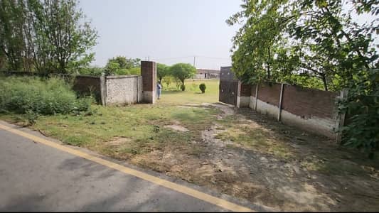 25 Kanal 13 Marla Farm House (Moza Karbaath) Baidian Road
