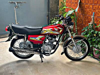 Honda CG 125 2025