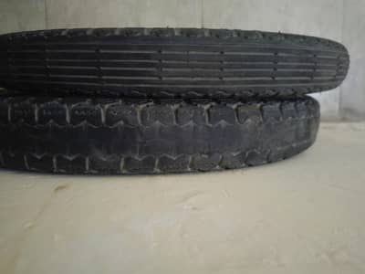 CD 70 front and back tyre with tubes