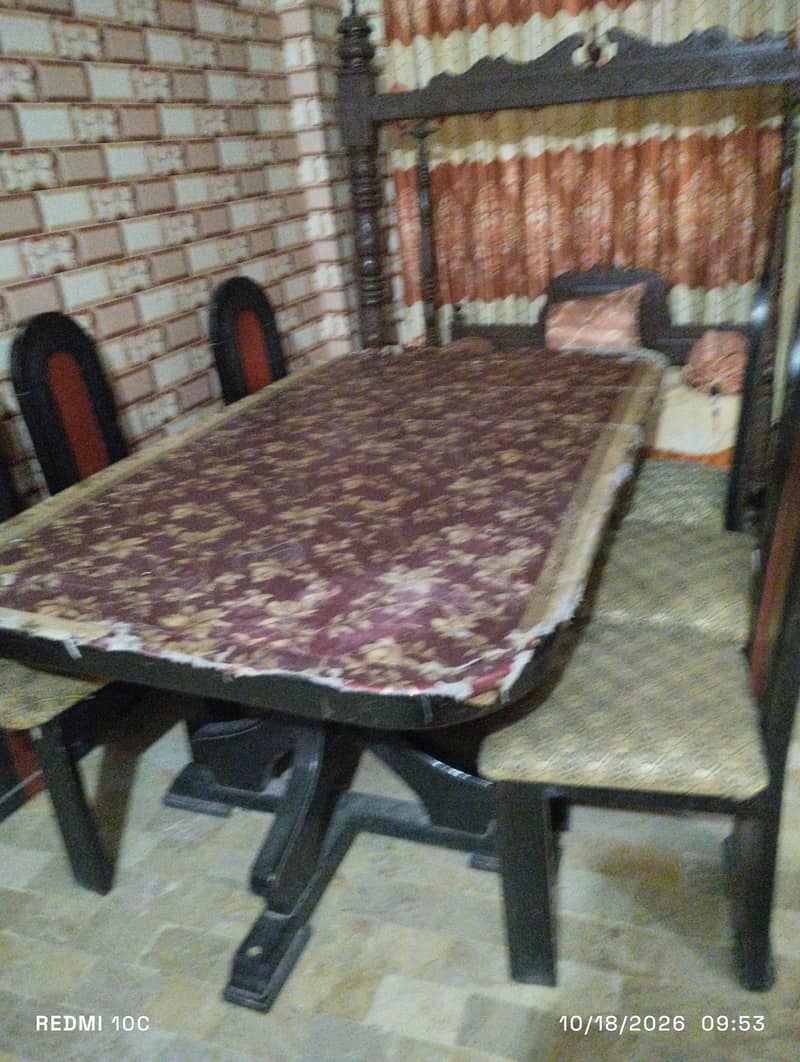 dinning table 4