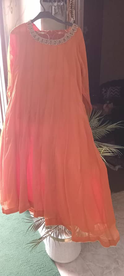 Rust organic part wear 1 time used size Medium