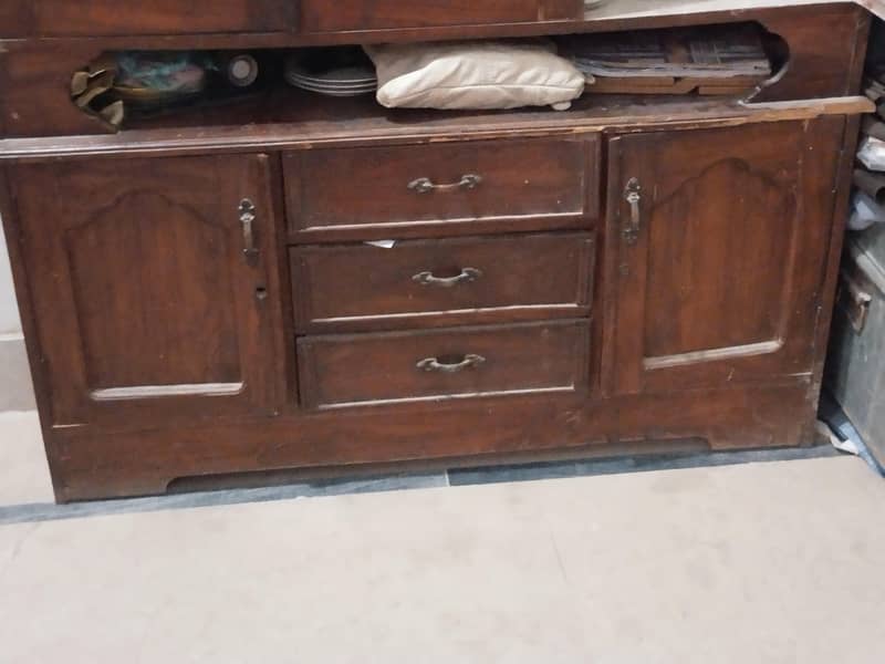 Bed/Dressing table/showcase 11