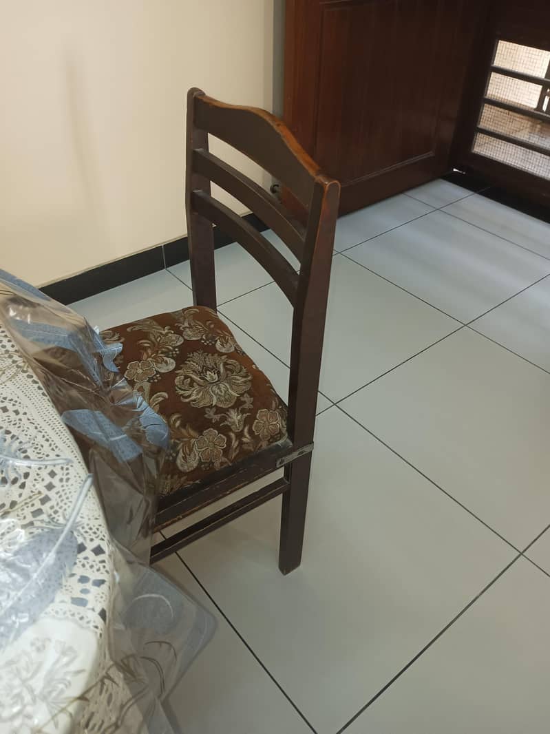 6 seat dining table 3