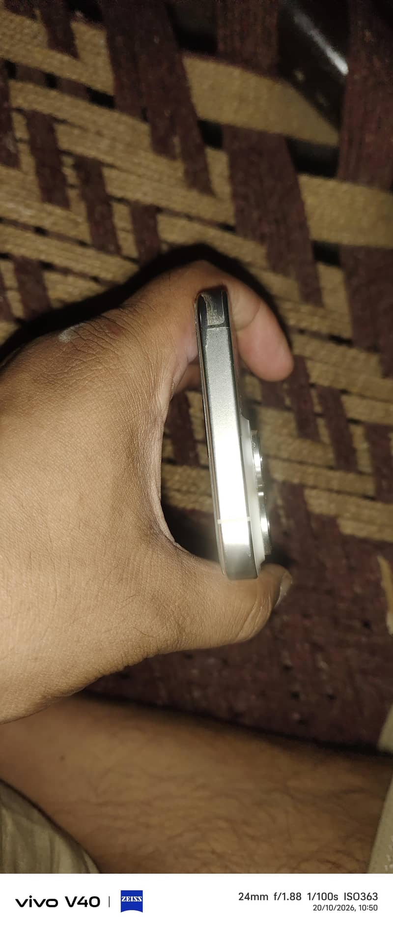 Apple iPhone 16 Pro Max 3