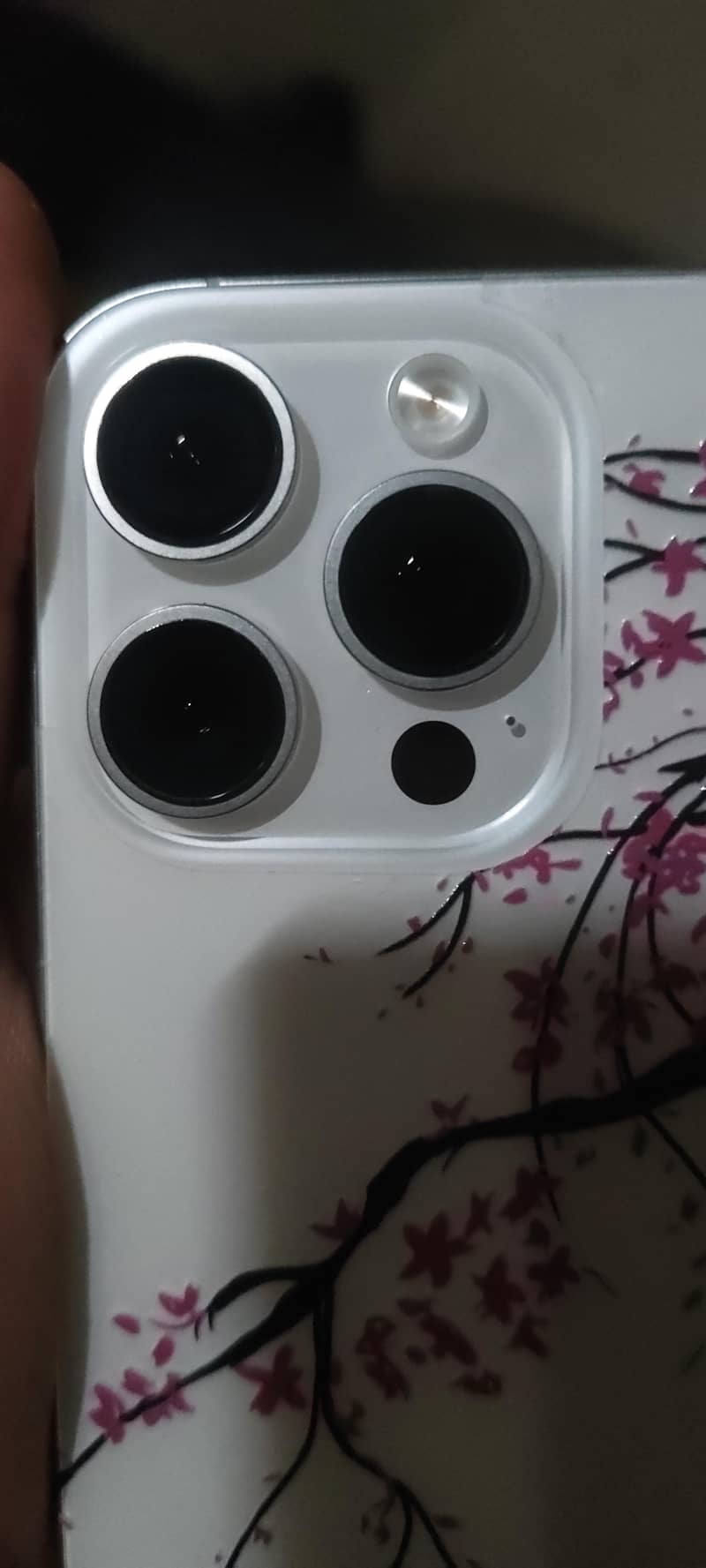 Apple iPhone 16 Pro Max 5