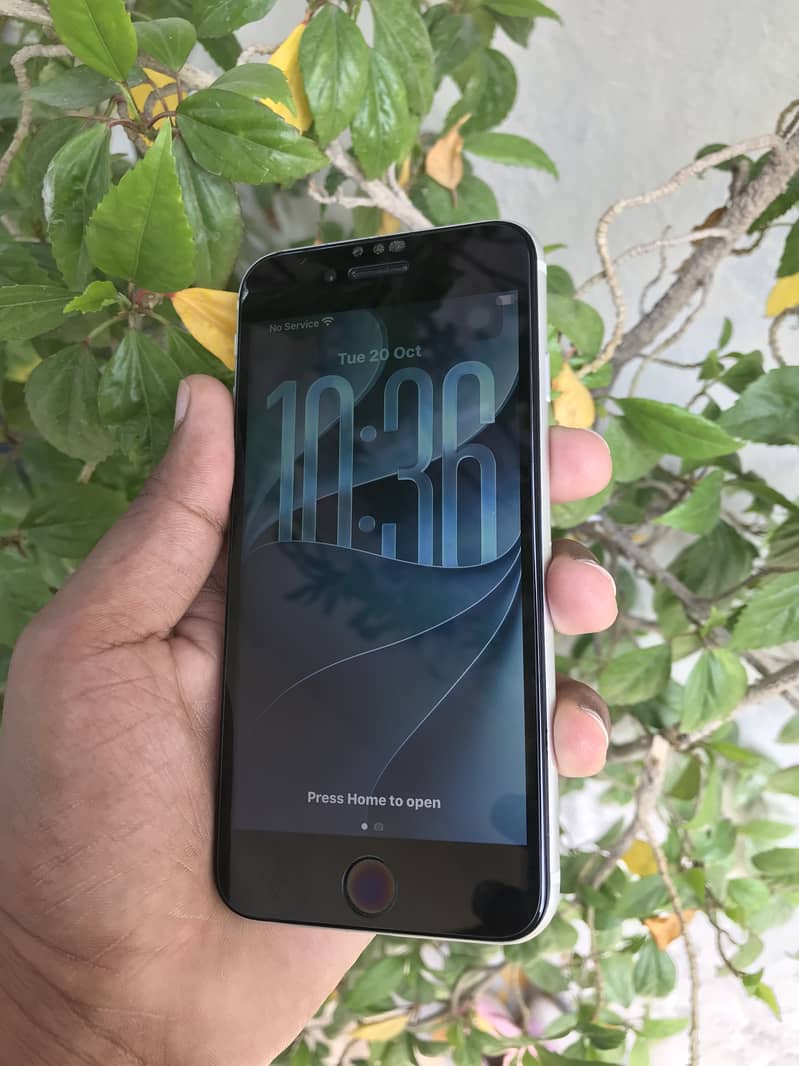 Apple iPhone SE 4