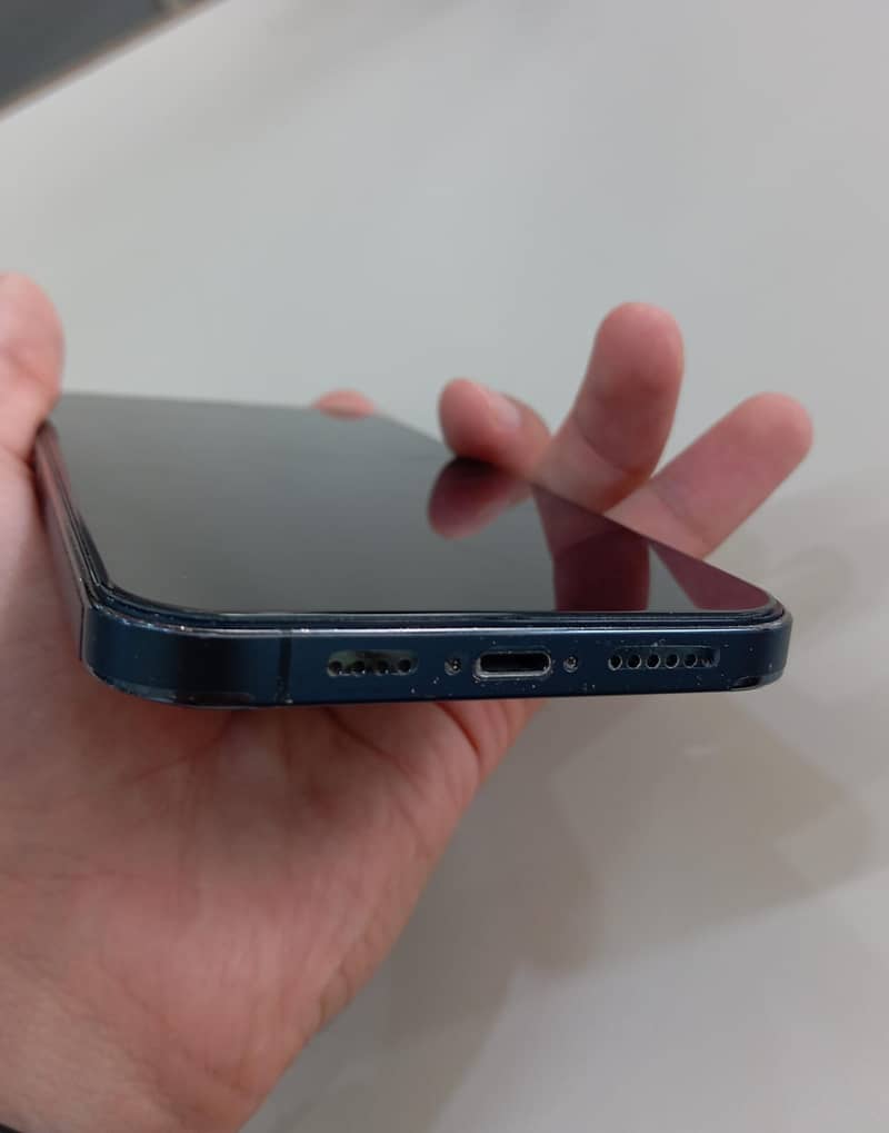 Apple iPhone 12 Pro Max 3