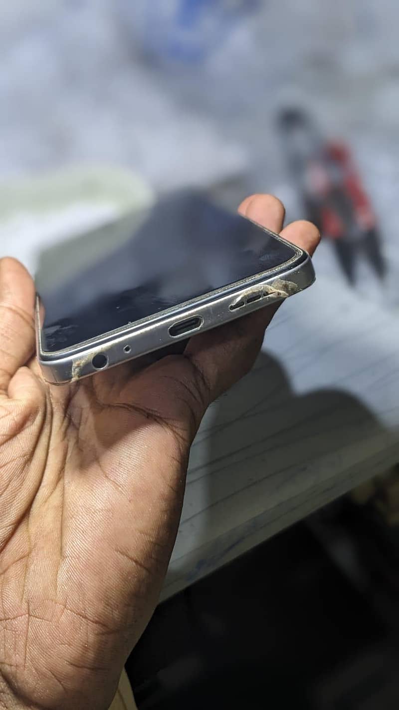 Tecno Spark 4 0