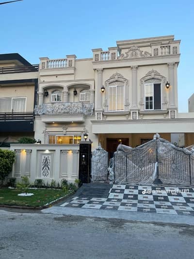 10-MARLA HOUSE PRIME LOCATION FOR SALE IN BAHRIA TOWN SECTOR C