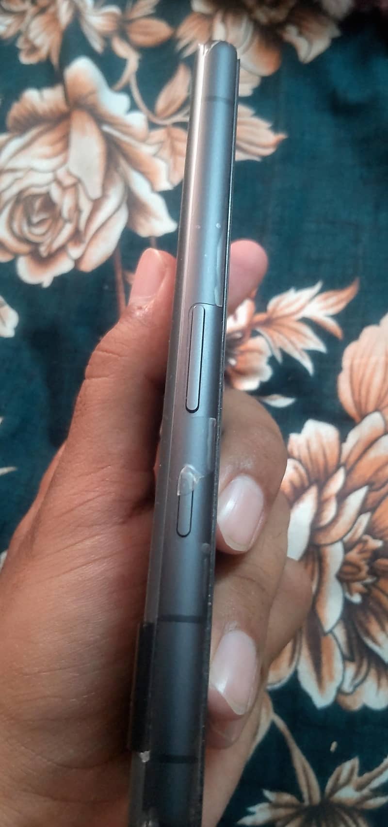 Google Pixel 7a 2