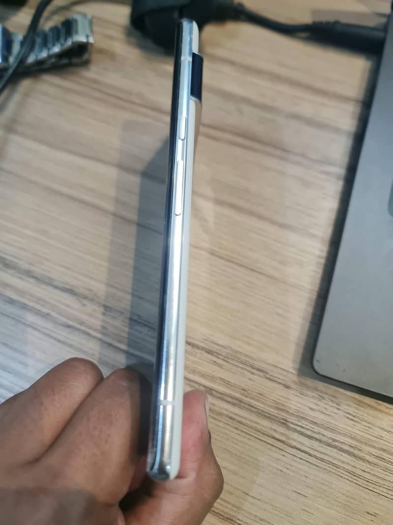Google Pixel 6 Pro 2