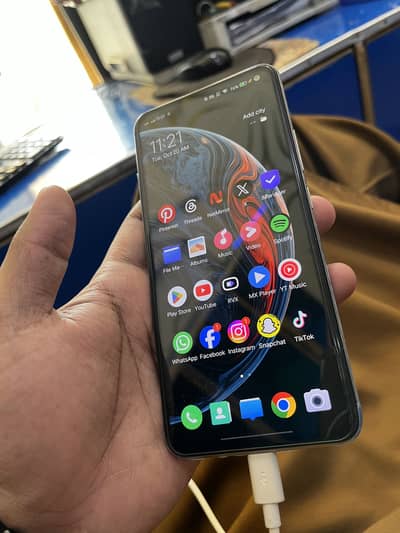 Vivo V17 8/256GB