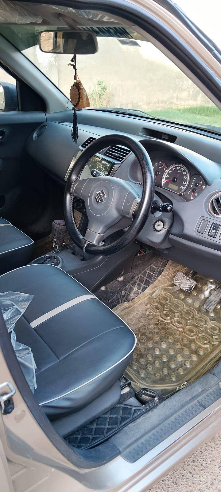 Suzuki Swift Automatic 5