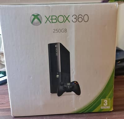 Xbox 360 with Kinect in original boxes