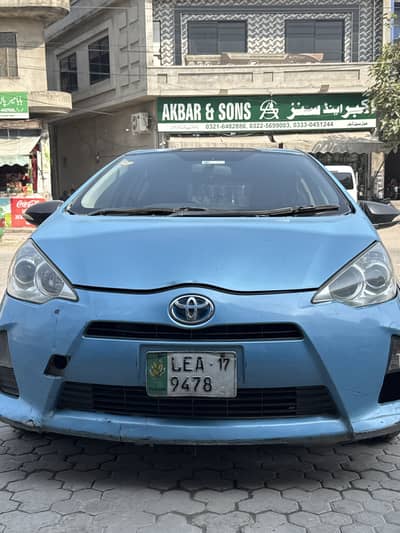 Toyota Aqua 2014 import 17
