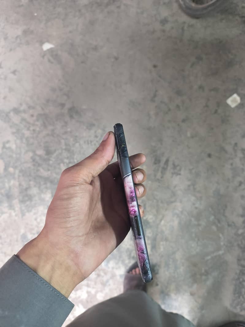 Google Pixel 6a 4