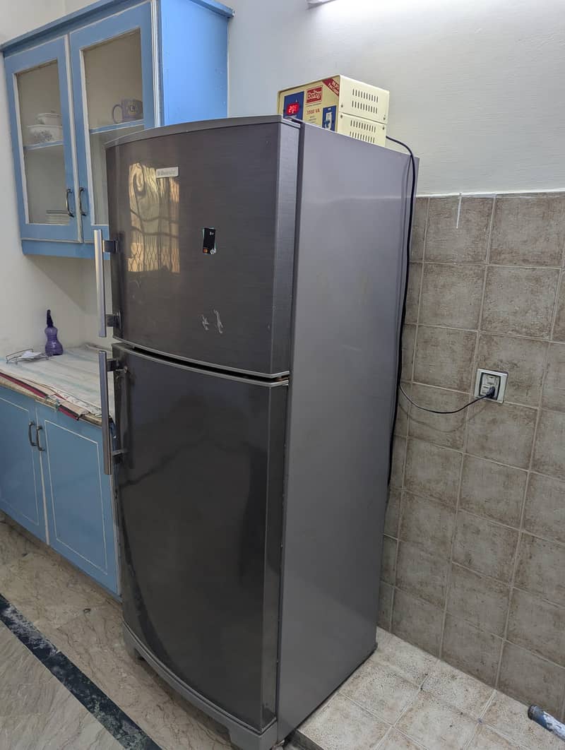 Electrolux fridge 0