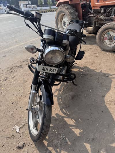 Suzuki Gs 150