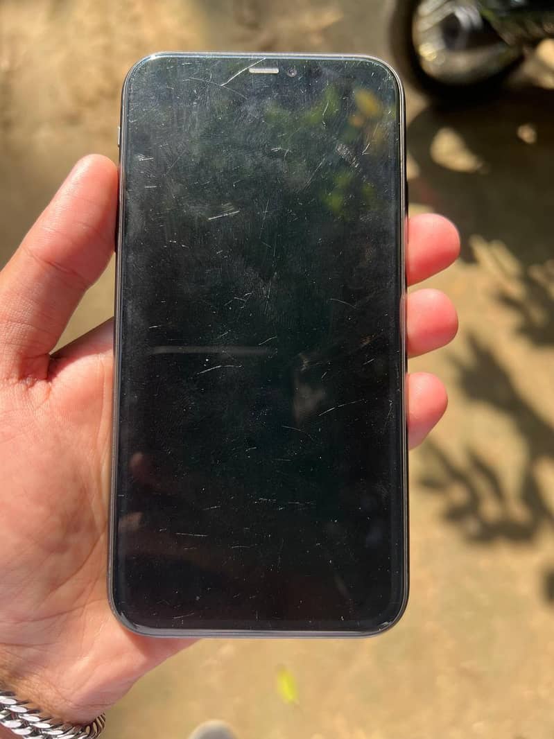 iPhone 11 jv 1
