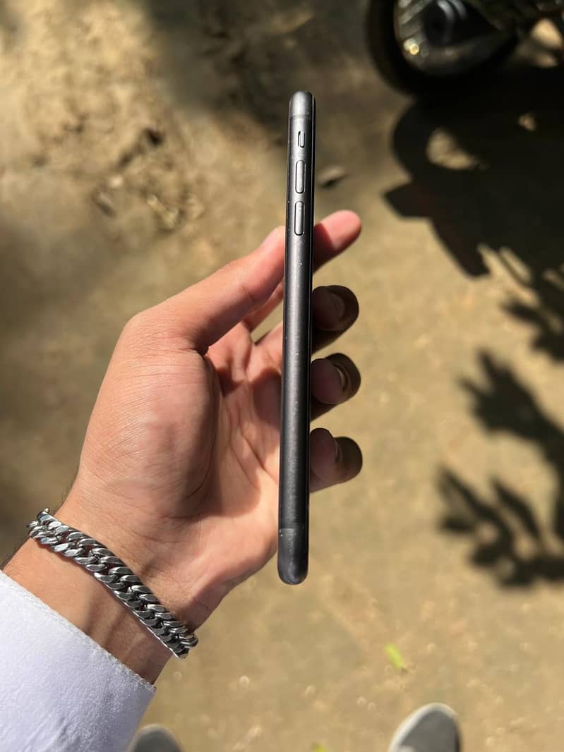 iPhone 11 jv 2