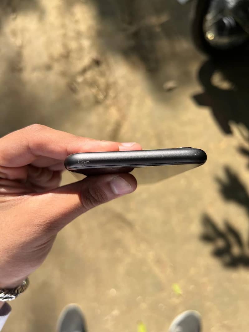iPhone 11 jv 5