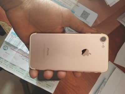 Apple iPhone 7