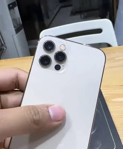 Apple iPhone 12 Pro