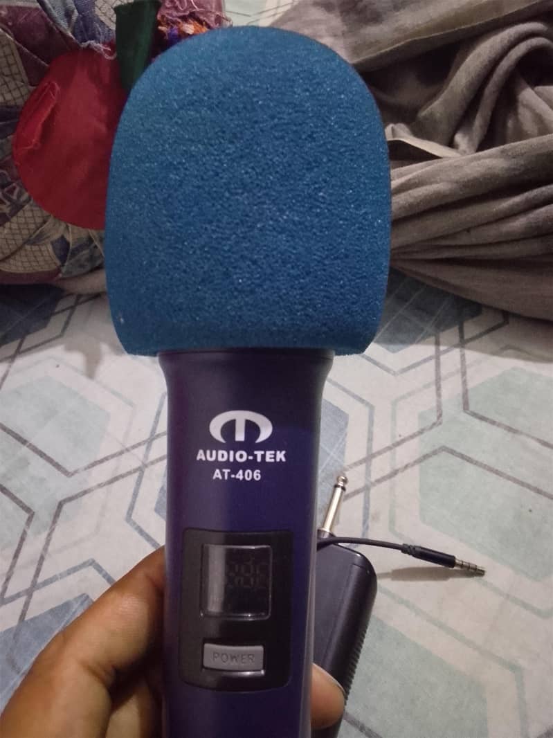 universal mic for interviews 1
