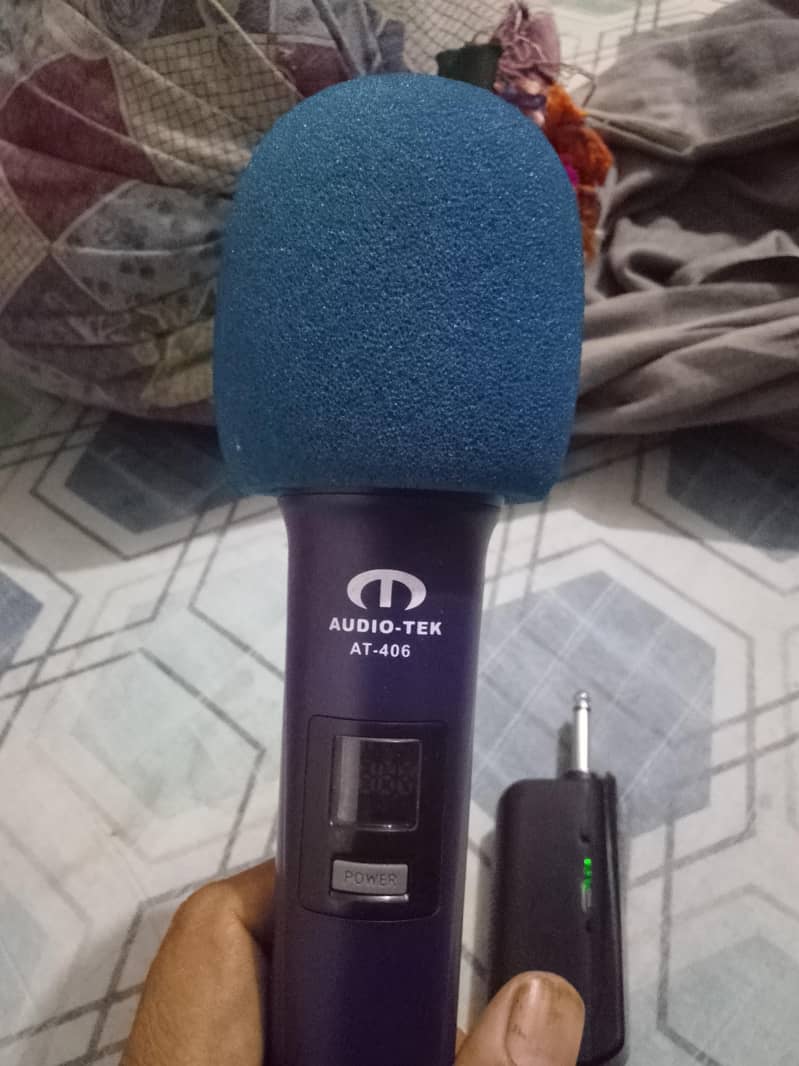 universal mic for interviews 4