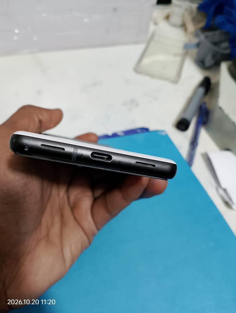 Google Pixel 6a 2