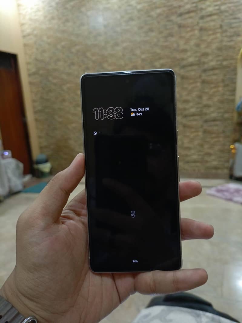 Google Pixel 7 4