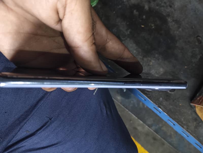 Tecno CAMON 30S 1