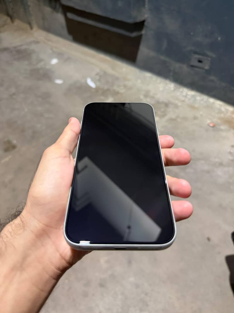 Apple iPhone 17 Pro Max 2